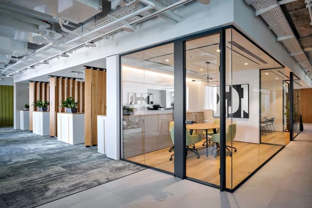 best-office-interior-design-ideas-for-modern-workspaces