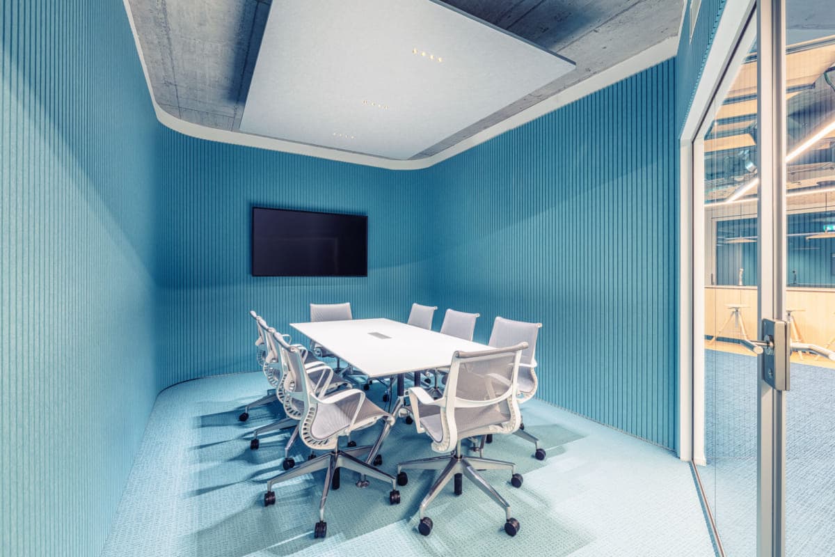 Office Design Ideas For Small Spaces